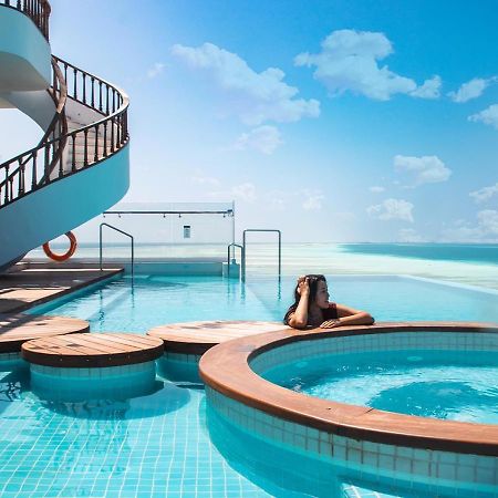 Stone Hotels Dhiffushi Exterior photo