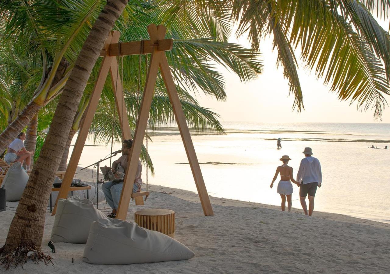 Stone Hotels Dhiffushi Exterior photo